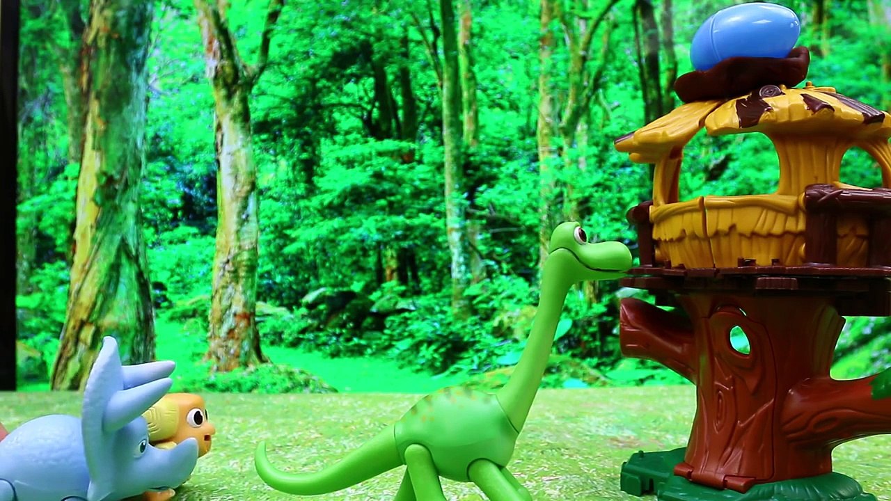 The Good Dinosaur NEW Thundercalp Steals Arlo Surprise Eggs Vivian and ...