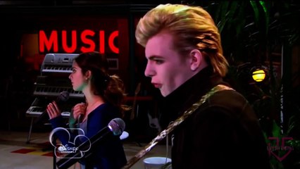 [HD] Austin & Ally - Auslly Performance & Kiss Scene (Real Life and Reel Life)