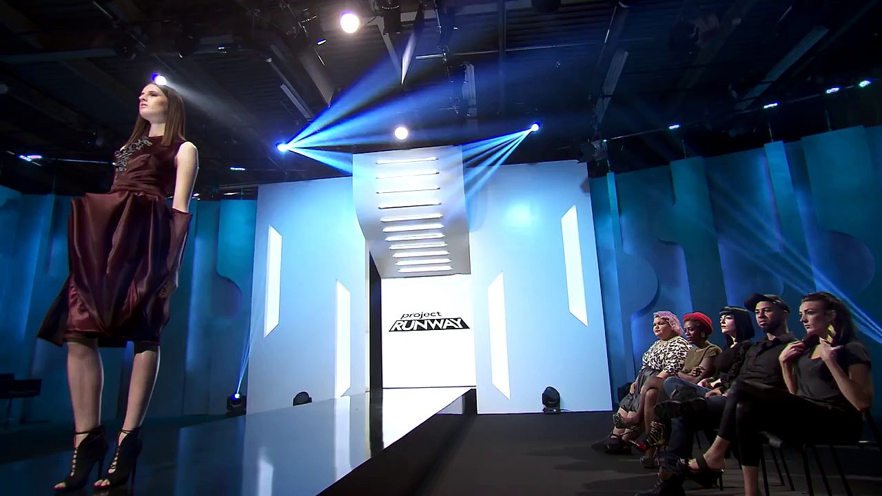 Project Runway: Season 14, Episode 11 - On the Runway | Lifetime