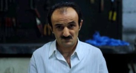 Ünlü Oyuncu Ersin Korkut Havalimanında Feci Şekilde Dayak Yedi