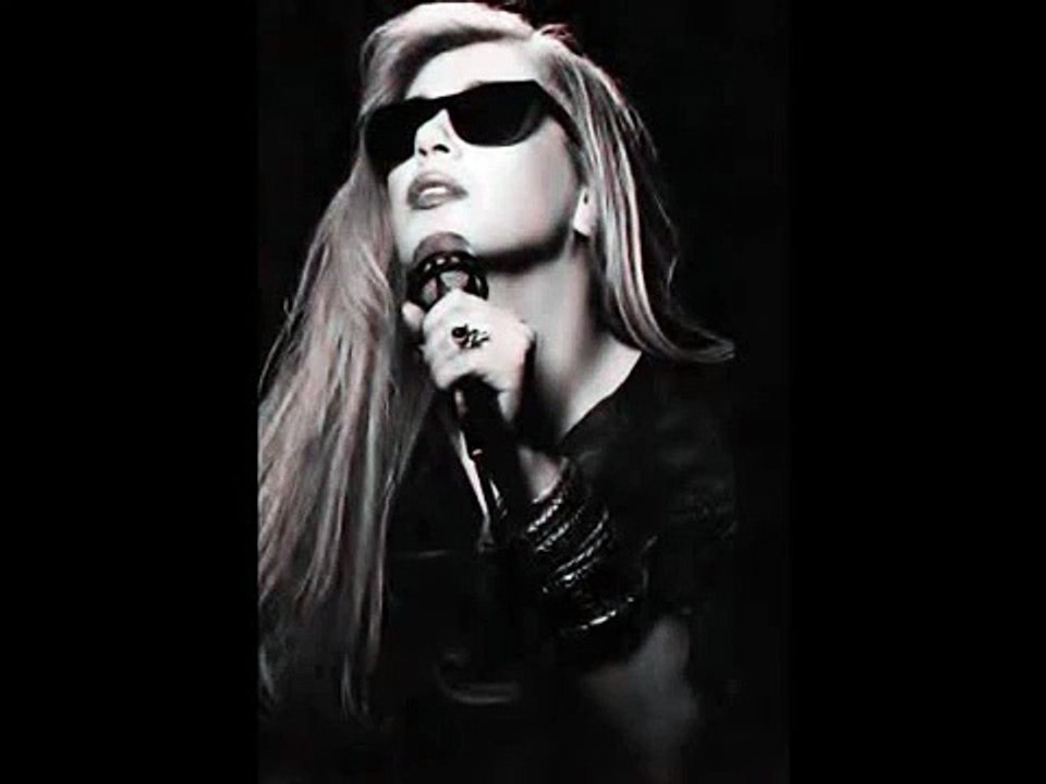 Zerrin Özer - Olamazdım Senle.