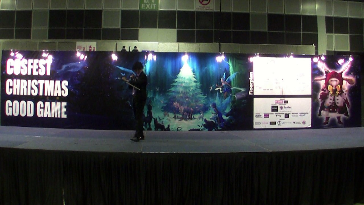 Christmas CosFest 2015 Cosplay Contest 08