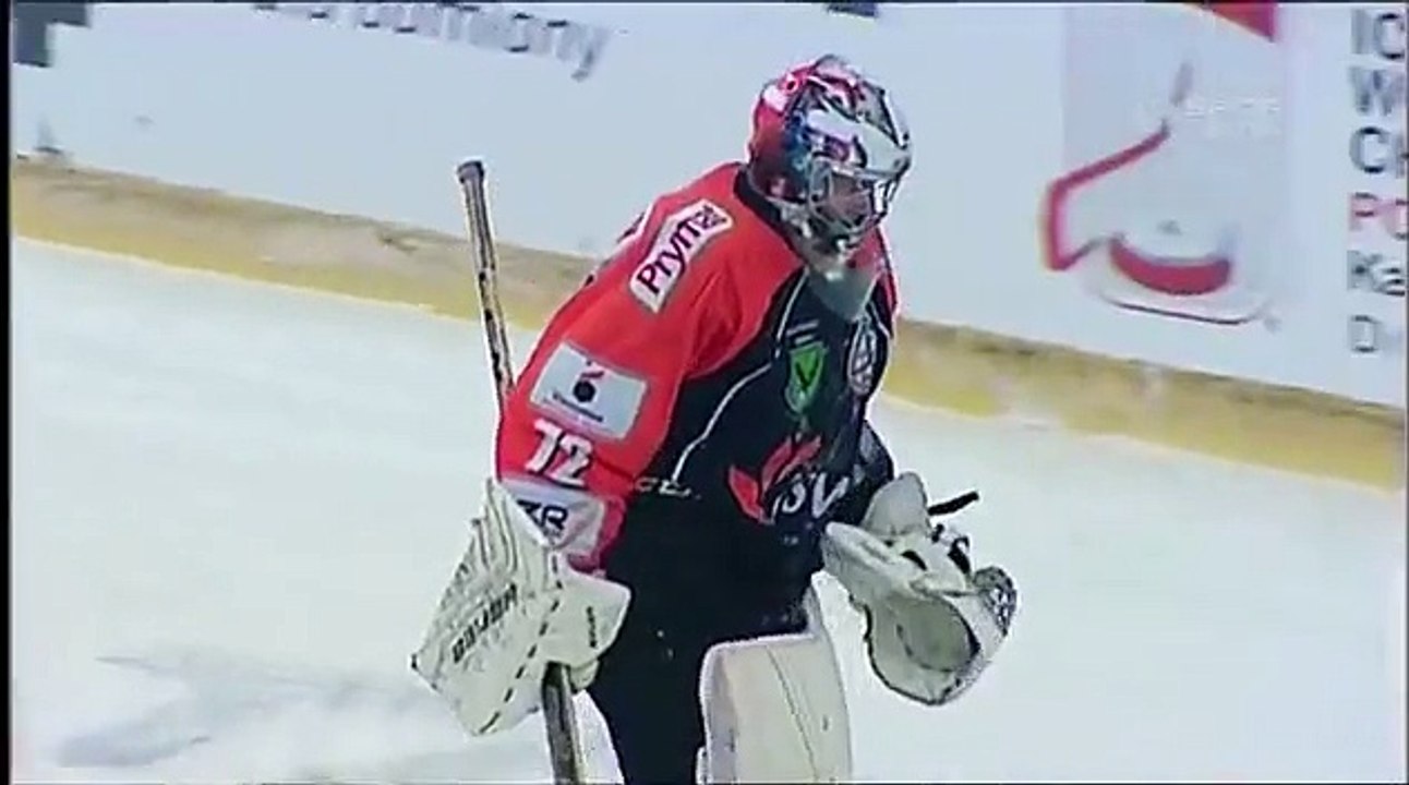 Hockey: le pire but contre son camp de l'année