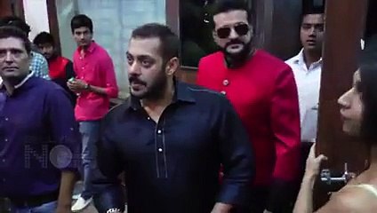 Download Video: Aamir Khan Skips Salman Khan's 50th Birthday Bash _ Wishes On Twitter