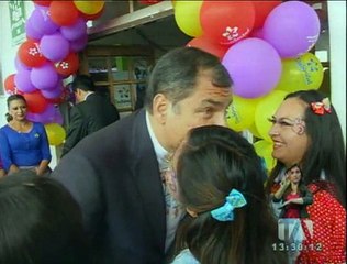 Correa enfrentan su nivel más bajo de aceptación