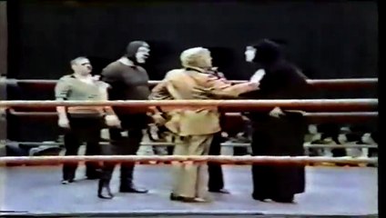 Super Destroyer Mark II (Sgt. Slaughter) fires Lord Alfred Hayes