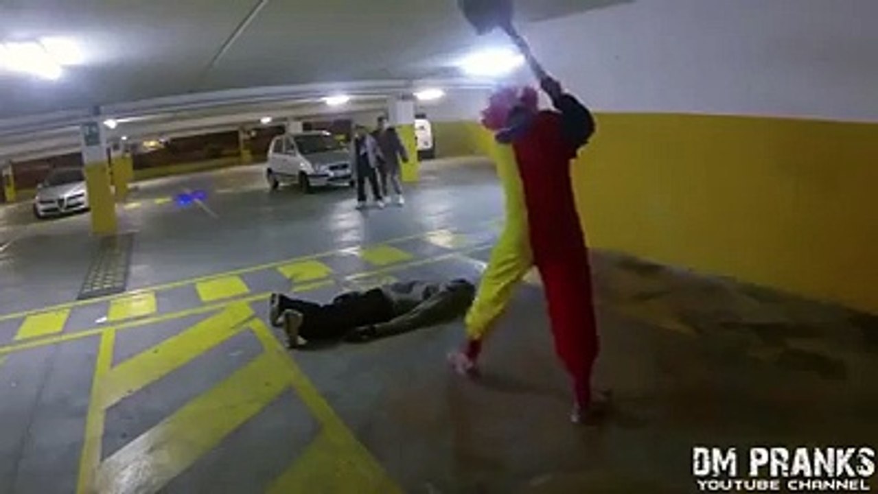 Watch the funny horror video!!