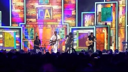http://www.dailymotion.com/video/x2dfd5y_dvd-cristiano-araujo-in-the-cities-ao-vivo-em-cuiaba_music