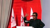 Imran Khan donates Rs. 5 crores to Shaukat Khanam Peshawar1