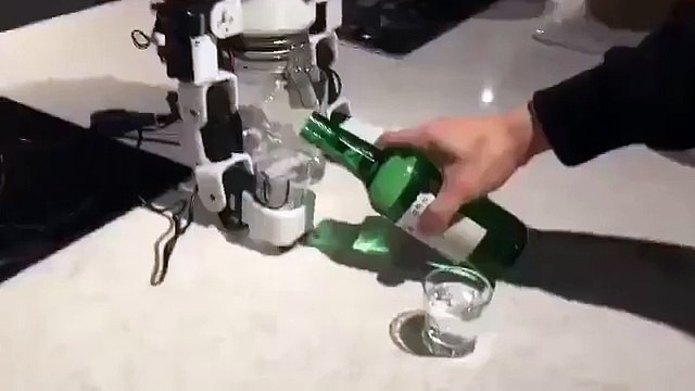 World's 1st robot drinking buddy was invented in South Korea, amicably named Robot Drinky