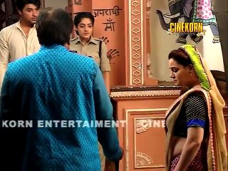 Diya Aur Baati Hum - Sandhya's Master plan saves Bhabho   30th Dec 2015 Episode