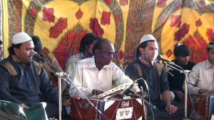 Naat-1 [Gatti Darbar Shareef, Chak # 202, Faisalabad, Pakistan]     Kashif Ali Zahid Ali Qawwal Son of Ustaad Mattey Khaan Qawwal Gatti Darbar Shareef, Faisalabad Mehfil-e-Samah {29-11-2013}