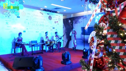 Ban Nhạc Dân Tộc Biểu Diễn Ở Parkson Đêm Tiệc Giáng Sinh - 0907.823.444