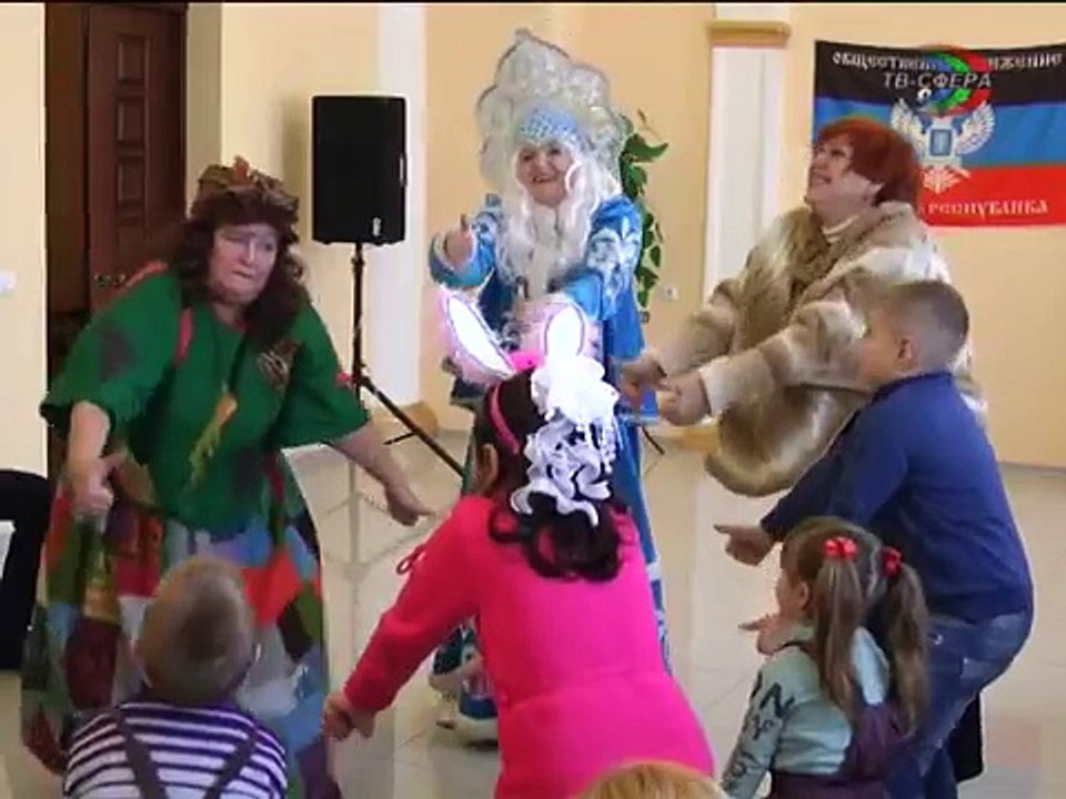 В Харцызске состоялся утренник для детей погибших ополченцев