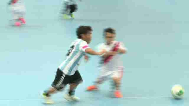 La selección argentina de talla baja ganó amistoso a Perú