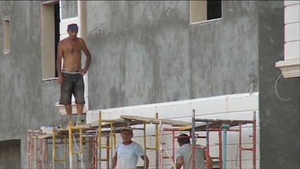 منع دخول العمالة الأجنبية لثلاثة أشهر بكردستان العراق