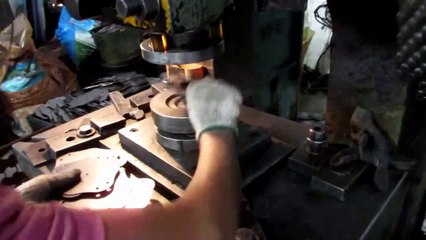 Wardrobe Hardware - China: Wardrobe Tube / Production 5
