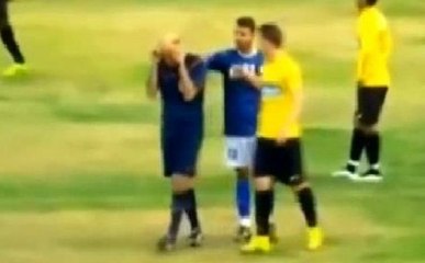 Hakem hüngür hüngür ağladı, futbolcular teselli etti