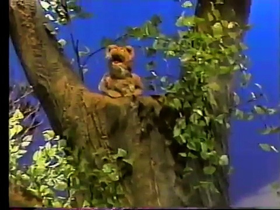 Classic Sesame Street Marshal Grover & The Kitty