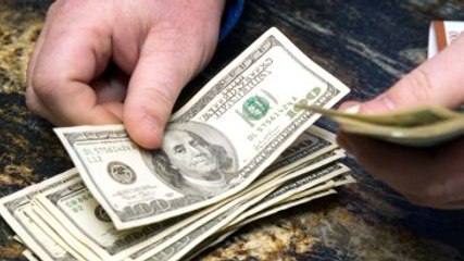 Yurt Dışına 25 Bin Lira ve Üzeri İle Çıkanlar Gümrüğe Bildirecek