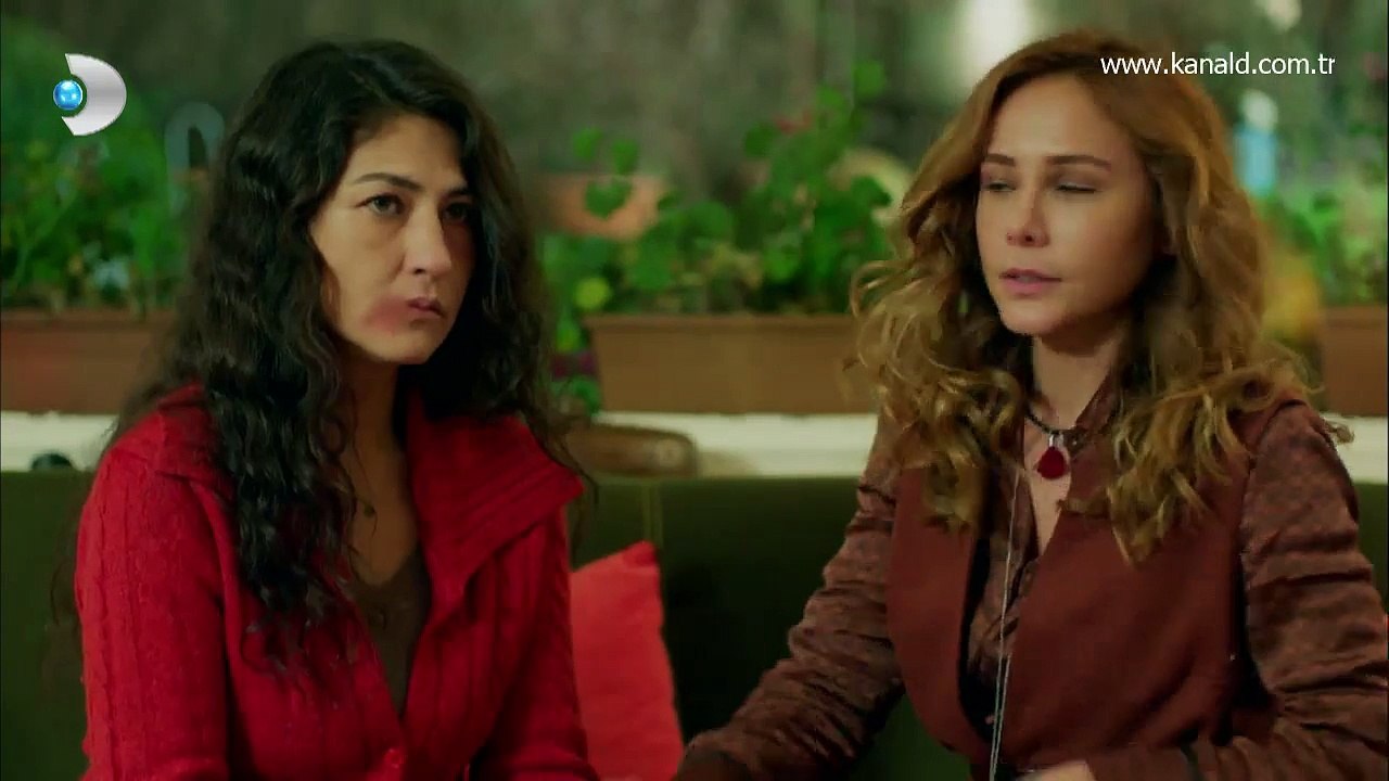 Poyraz Karayel 38. Bölüm - Ayşegül'ün başı belada!