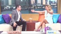 Ana María Canseco upskirt on Un Nuevo Dia