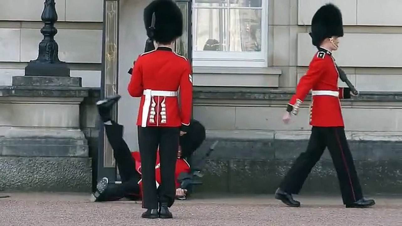 Fail at Buckingham Palace