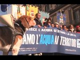 Napoli - Acqua pubblica, sindaci e comitati in piazza (28.11.15)