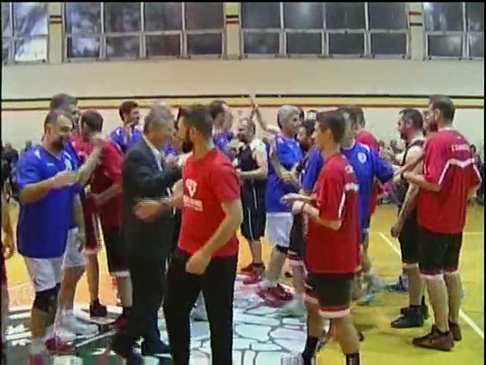 Φιλανθρωπικό φιλικό μπάσκετ Καρπενήσι