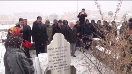 Aşık Sefil Selimi" Mezarı Başında Anıldı