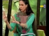 pakistani tv anchor cought smoking leaked video