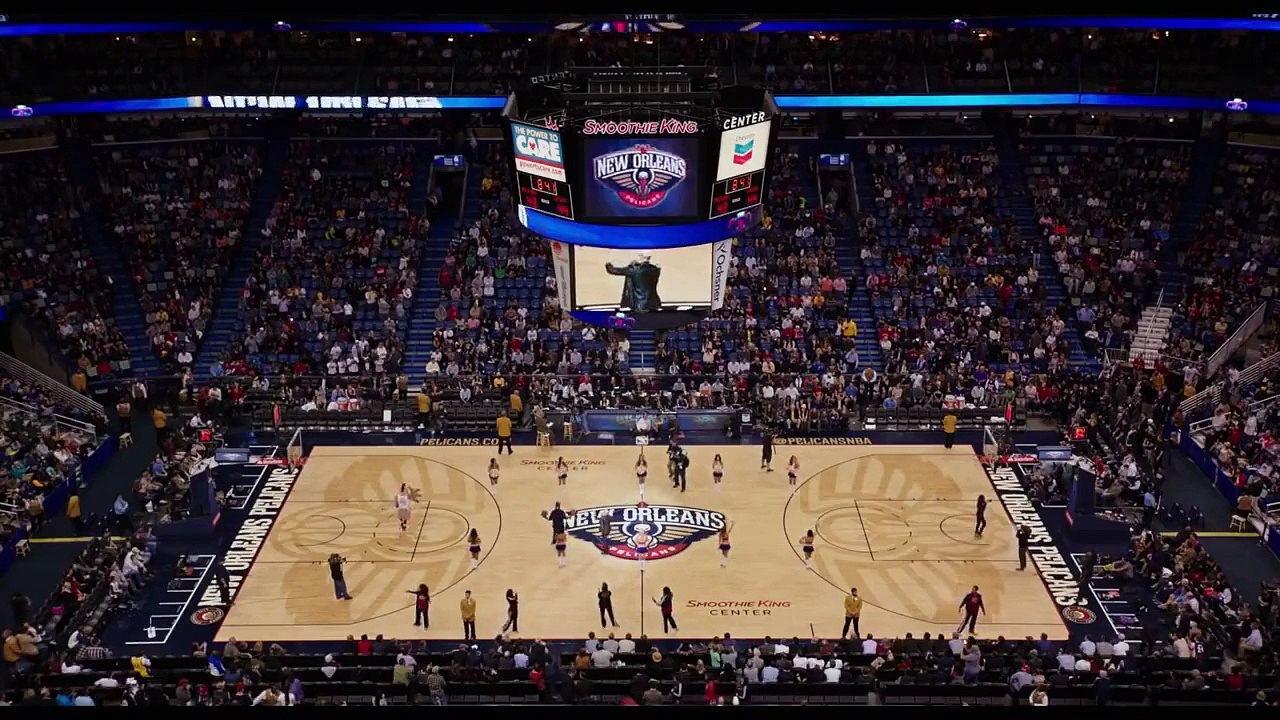 DADDYS HOME Clip Hitting Cheerleader with Basketball (2015) Will Ferrell