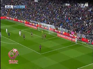 Скачать видео: هدف ريال مدريد الاول ( ريال مدريد 1-0 ريال سوسييداد ) الدوري الاسباني