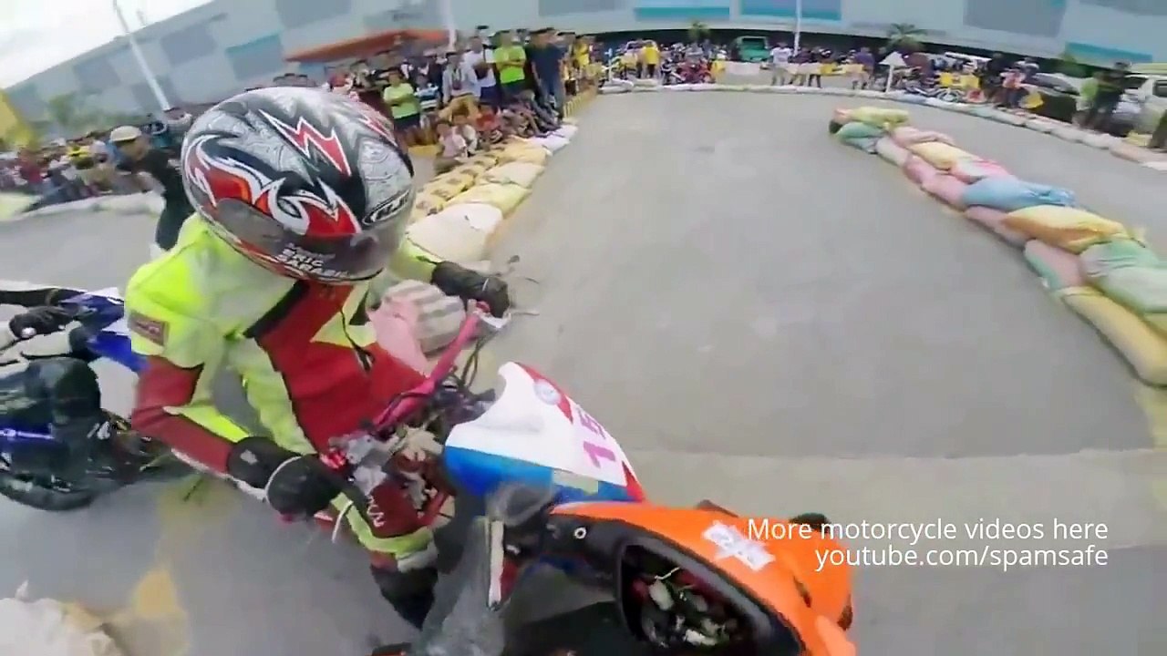 [Element Cams] - [Funny Video] - Part 13: Giải Đua Xe Maylaisia
