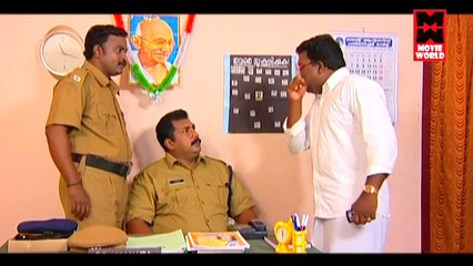 Kerala Police Fight With Crazy Man In Kudiyan Baiju