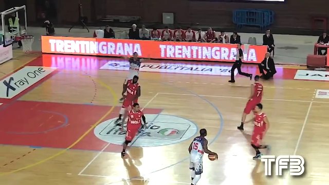 Italian Hooper Justin Hurtt THROWS DOWN 1 of the BEST POSTER DUNKS of the Year! #SCTop10