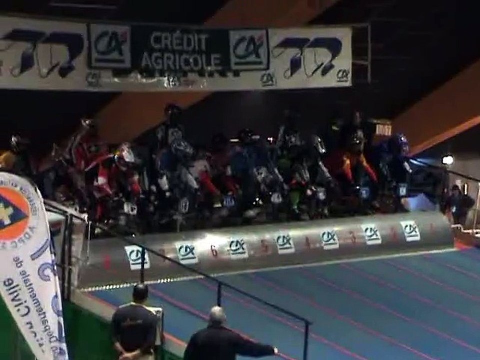 2006 FFC BMX - INDOOR - TOURS - minimes_filles