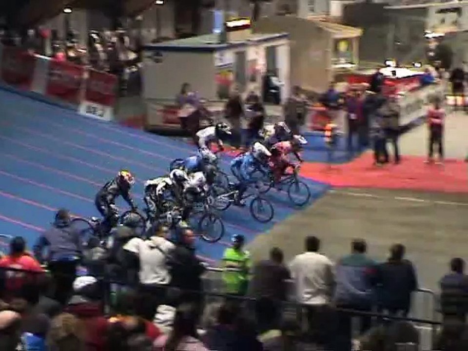 2006 FFC BMX - INDOOR - TOURS - pupilles