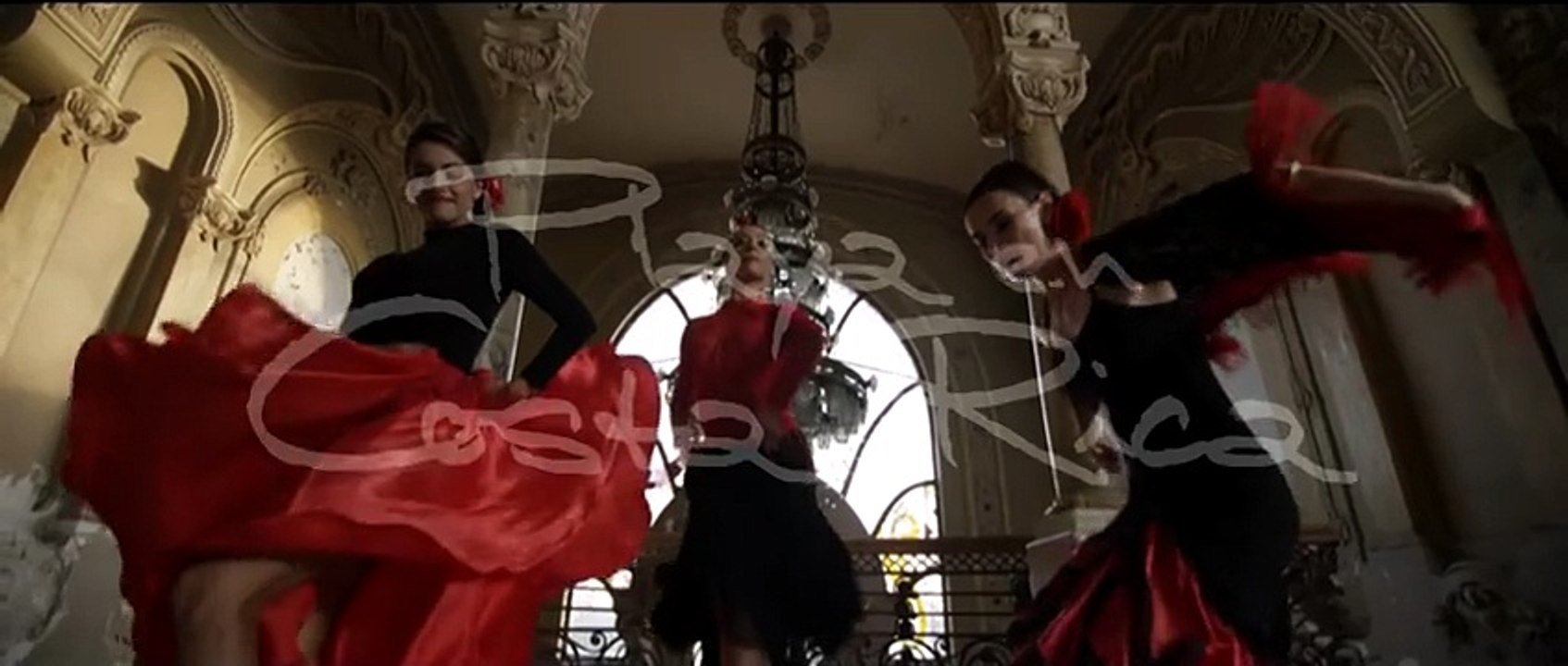 AMI - Playa En Costa Rica