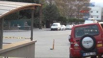 Adana Valiliği Önünde Bomba Paniği