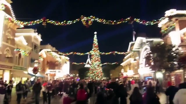 ajruck Disneyland / Cars Land Christmas 2012 adam rucker