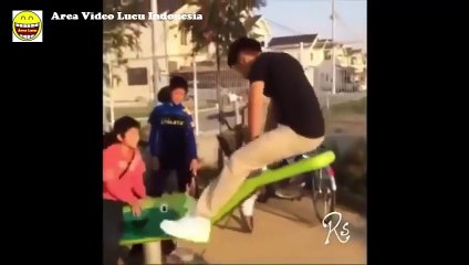 Tentara Jatuh Ke Sungai - Kumpulan Video Lucu  By Toba.tv