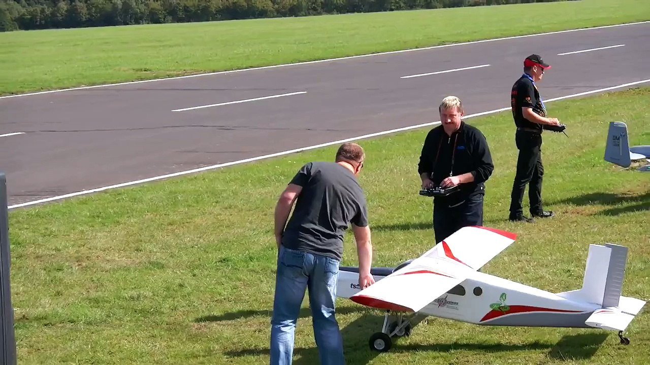 PILATUS PC 6 TURBO PORTA RC SCALE TURBOPROP MODEL AIRCRAFT / Jetpower Messe 2015