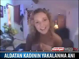 Kocasını Başkası İle Aldatırken Yakalanan Kadın