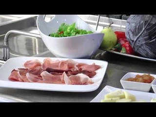 Report TV - Rreze Dielli, "Te gatuajme me zonjen Tefta" Tryeza Festive P.1