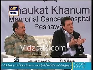 Imran Khan in funny mood during Telethon , Javaid Sheikh couldn't control his laugh