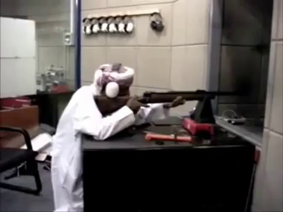 Séance de tir avec un fusil modifié 577 Tyrannosaur T-rex surpuissant - Fail sur Fail