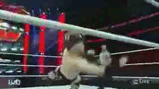 WWE RAW 12_14_15 - Roman Reigns vs. Sheamus