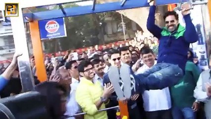 Bigg Boss 9 Double Trouble Akshay Kumar with AIRLIFT on Salman Khan's SHOW