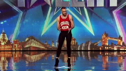 لم ينجح في الغناء ولكنه نجح في الرقص new talent